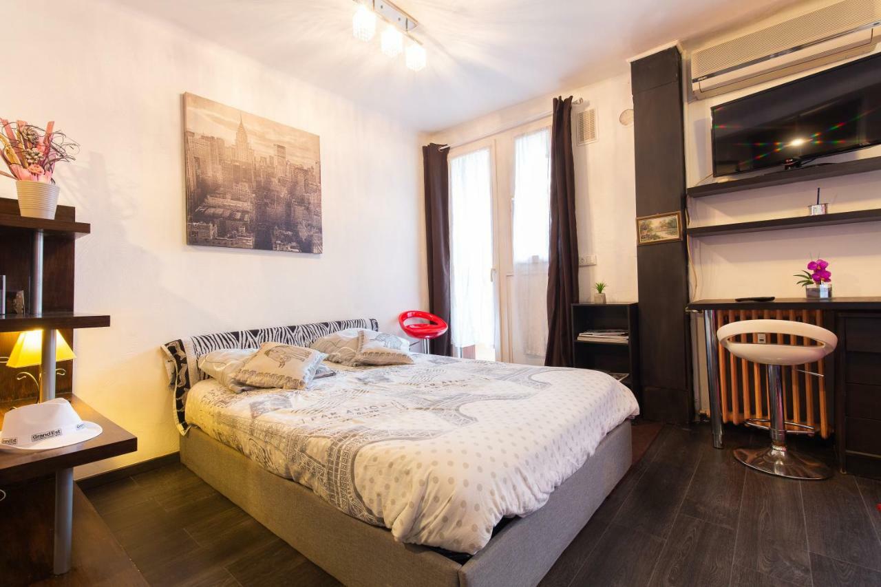 Apartamento Le Stud Golfe-Juan Exterior foto