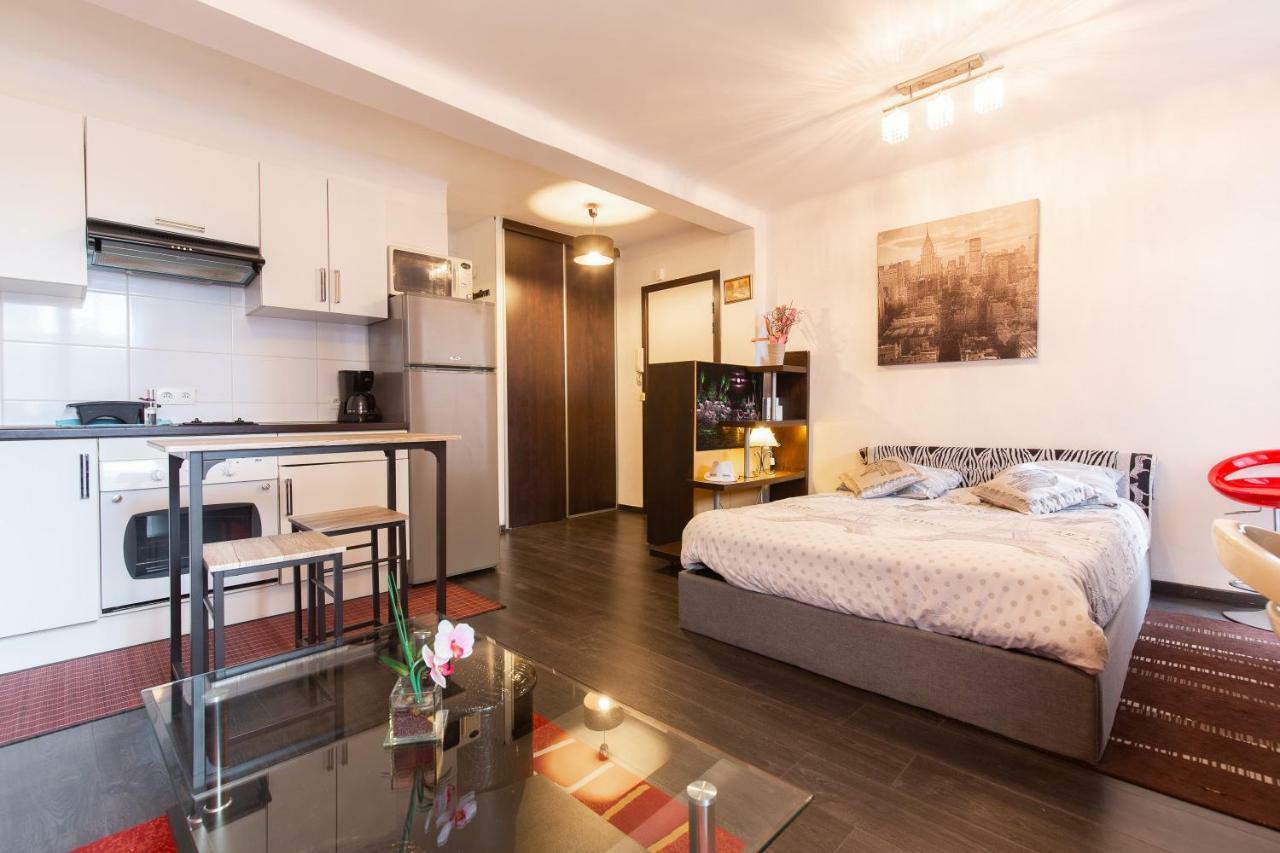 Apartamento Le Stud Golfe-Juan Exterior foto